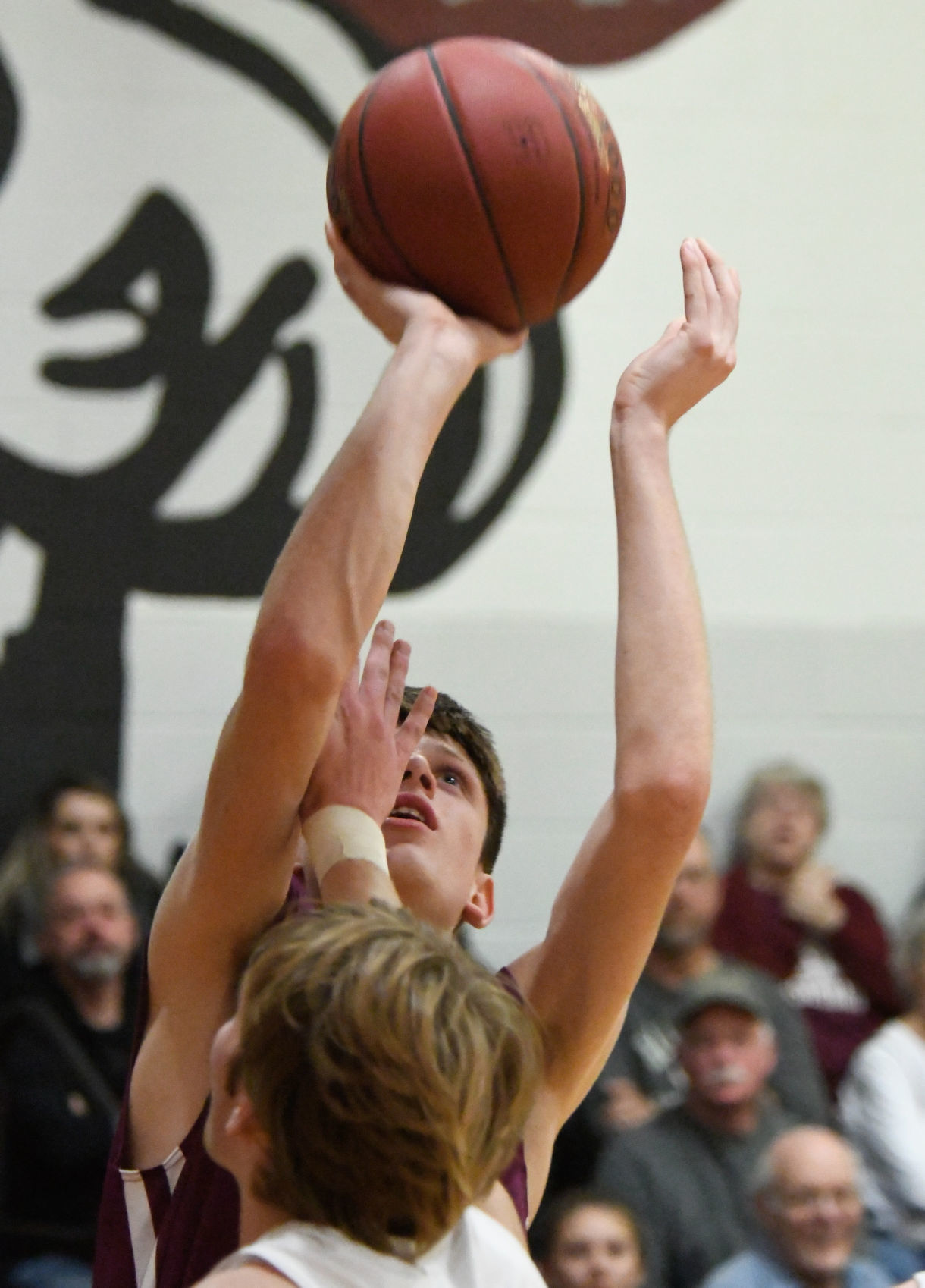 Whitehall at Argyle boys basketball